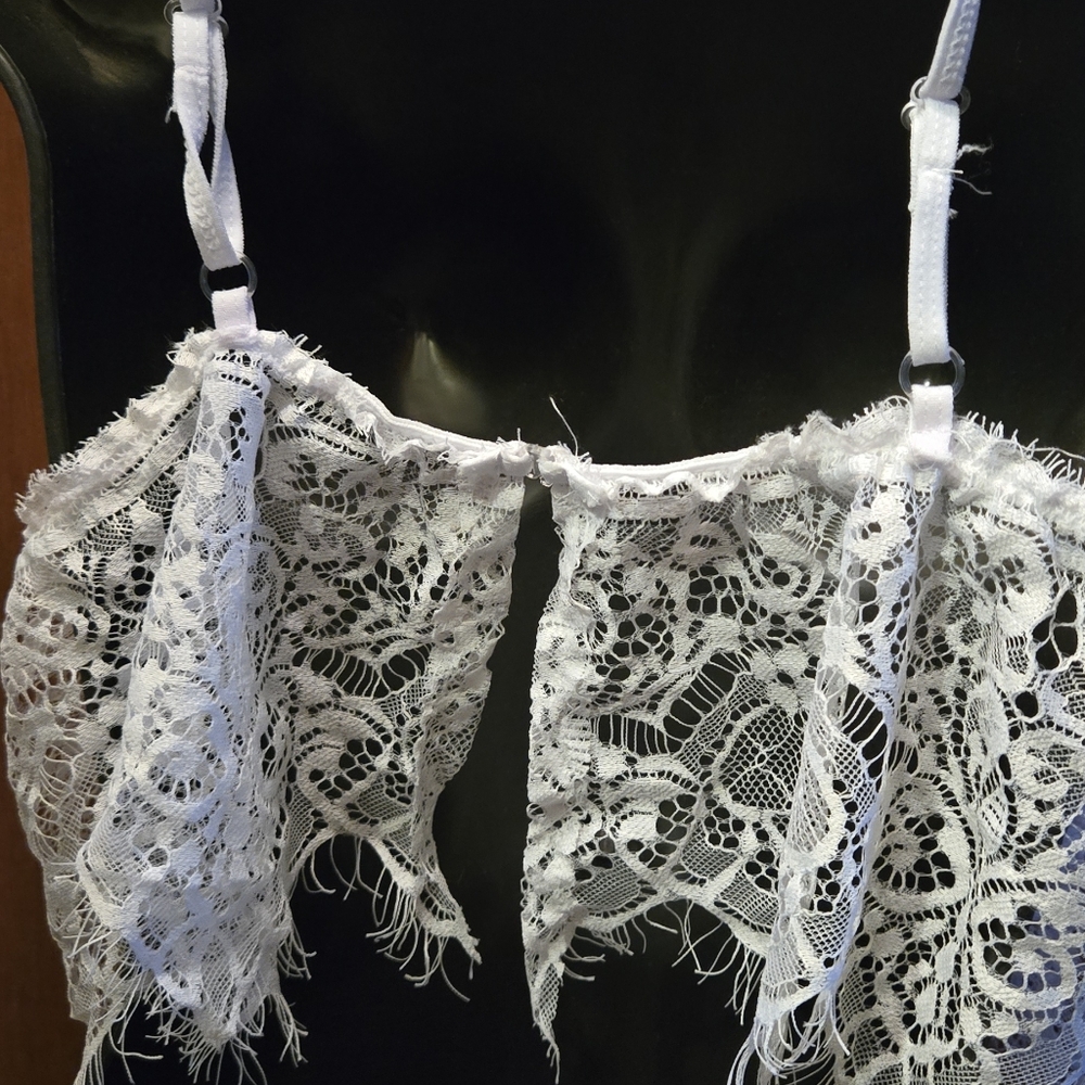Free People Black & White Lace Bralette Duo SzM X2 - Picture 10 of 12